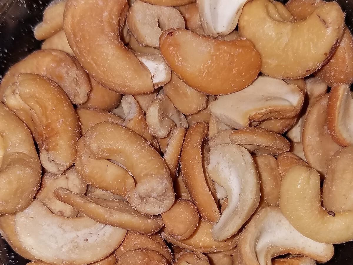 Cashew Kernels, Splits
